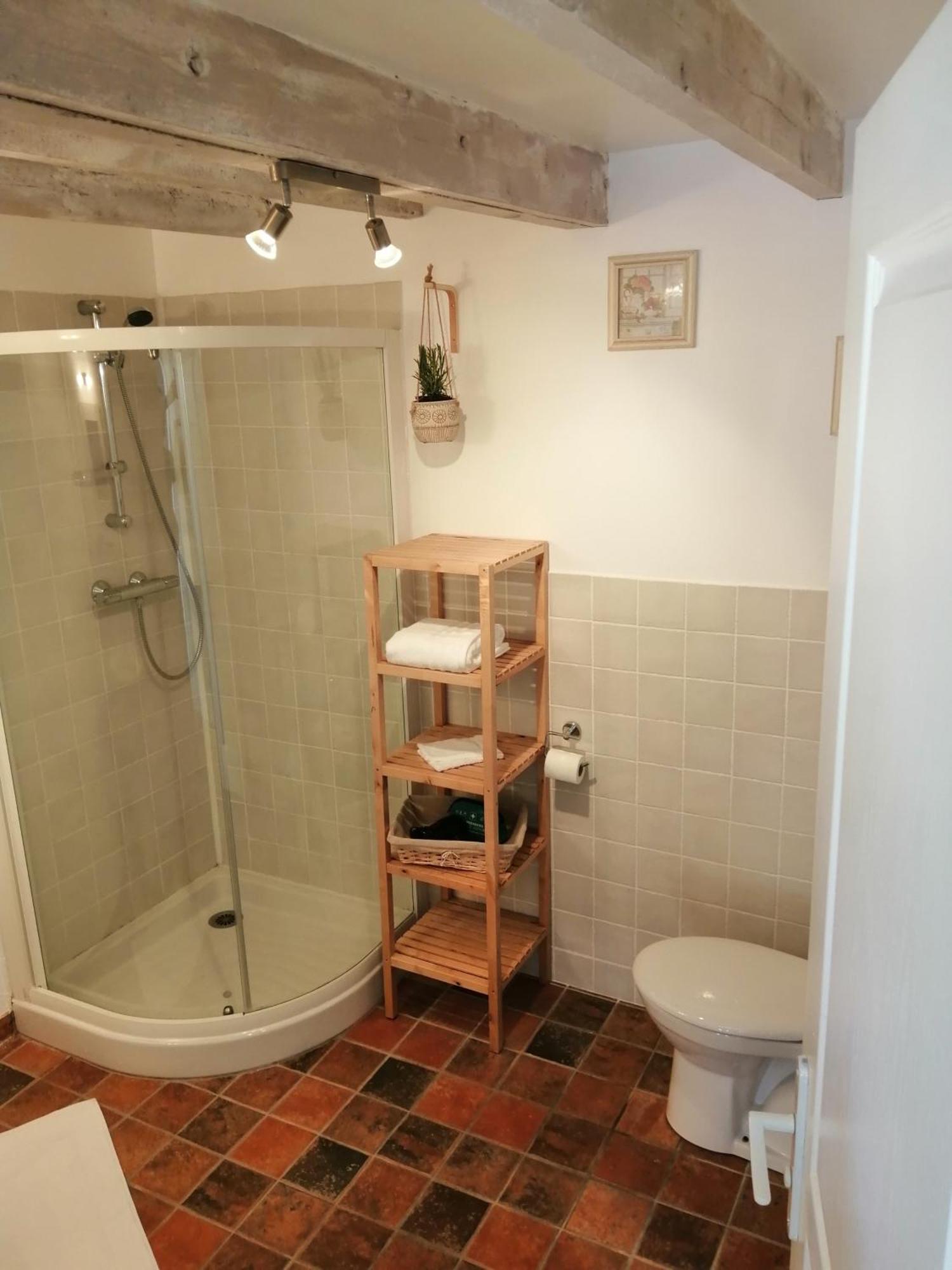 Bed and Breakfast Le Paris Londres Mesnieres-en-Bray Номер фото