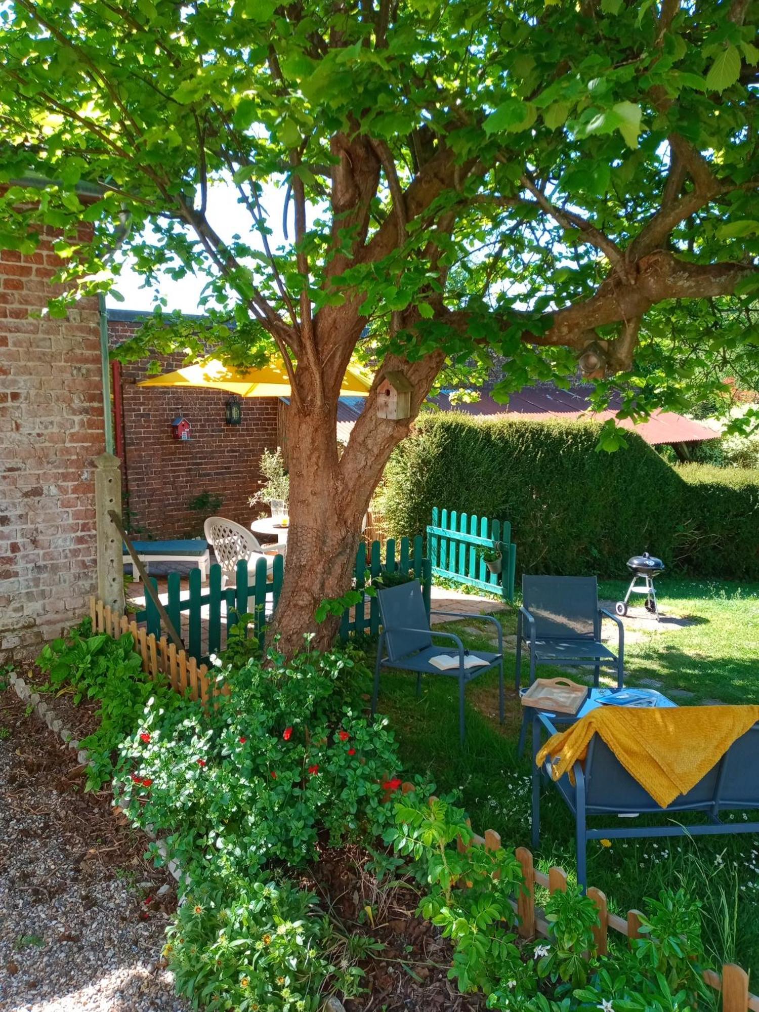 Bed and Breakfast Le Paris Londres Mesnieres-en-Bray Номер фото