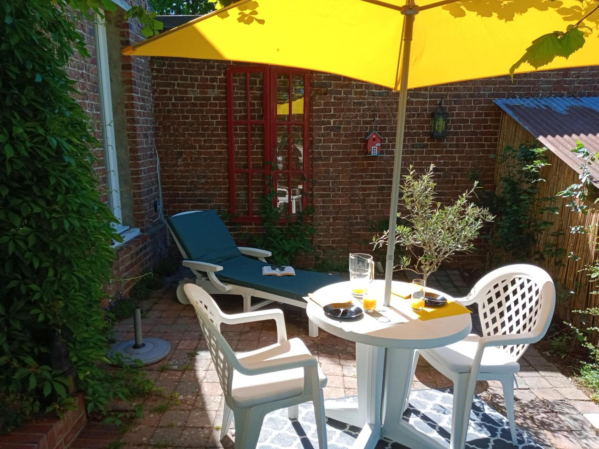 Bed and Breakfast Le Paris Londres Mesnieres-en-Bray Номер фото
